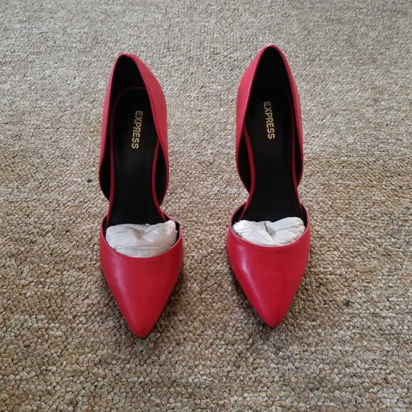 Heels/boots - Picture 5 of 5